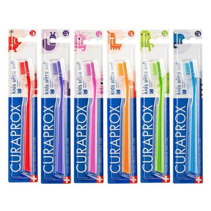 Curaprox Kids Ultra Soft četkica za zube a1